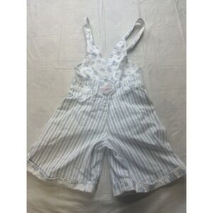 Vintage Levi's Floral Overalls Girls Youth Size 7 Shorts White Blue Striped